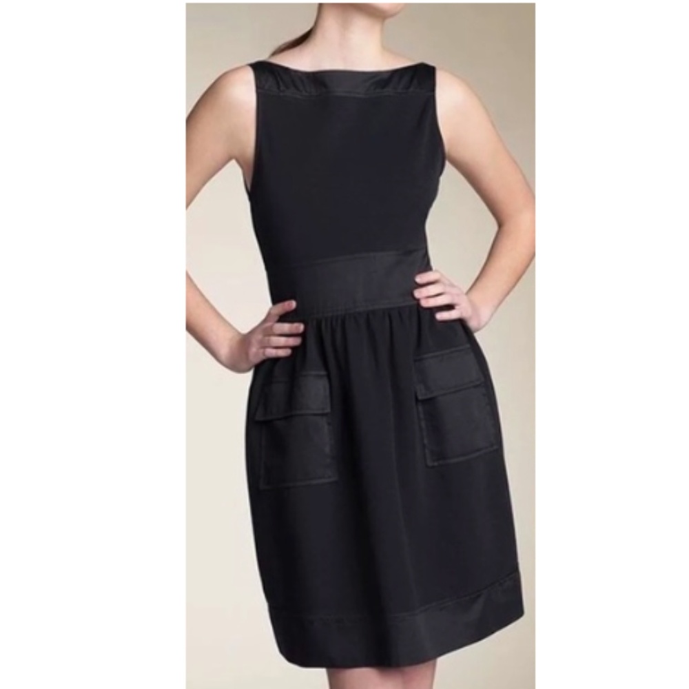 VINTAGE Diane Von Furstenberg Brown "Zanne" Dress Size 8